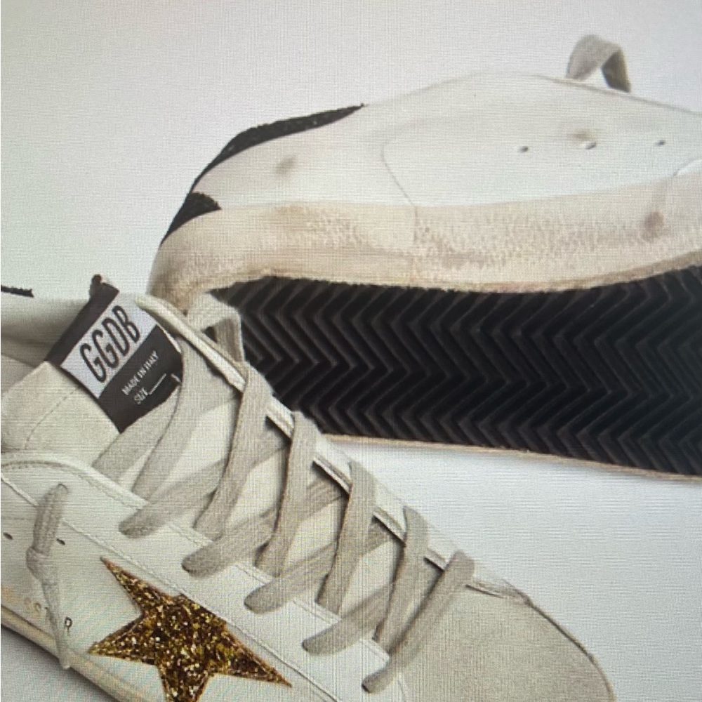 Golden Goose Women’s Superstar Size 39 White/Gold/Black/New - Picture 3 of 4